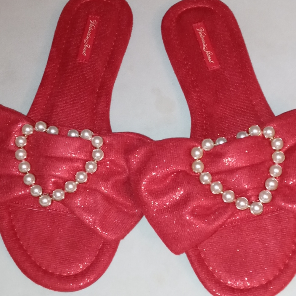 Vs Diva slippers BowPearlheart